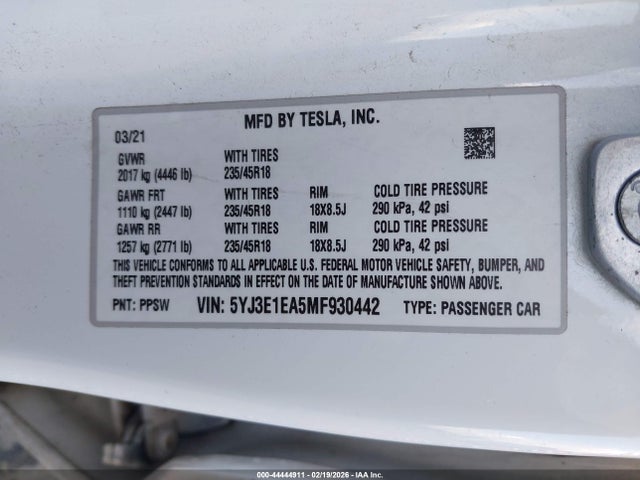 2021 Tesla Model 3 Standard Range Plus Rear-wheel Drive მანქანა იყიდება აუქციონზე, vin: 5YJ3E1EA5MF930442, აუქციონის ნომერი: 44444911