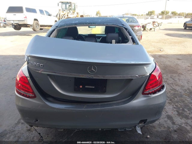 Продажа на аукционе авто 2015 Mercedes-benz C 300, vin: 55SWF4JB1FU071197, номер лота: 44444920