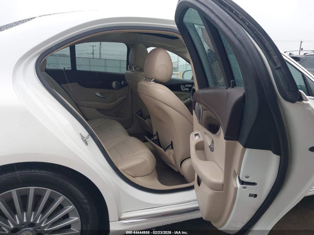 Aukcja sprzedaży 2015 Mercedes-benz C 300 Luxury 4matic, vin: 55SWF4KB5FU009042, numer aukcji: 44444958
