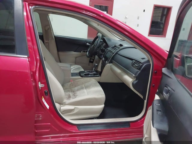 4T4BF1FK2ER428661 Toyota CAMRY LE