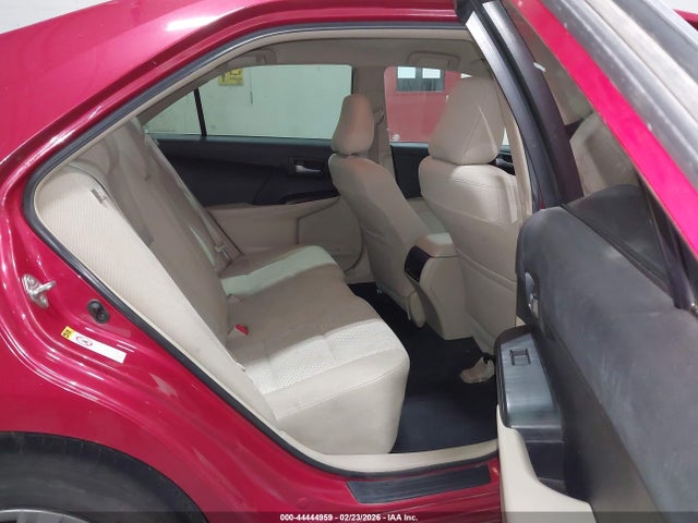 4T4BF1FK2ER428661 Toyota CAMRY LE