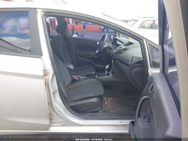 2016 FORD FIESTA 3FADP4BJ1GM193329 Photo 4