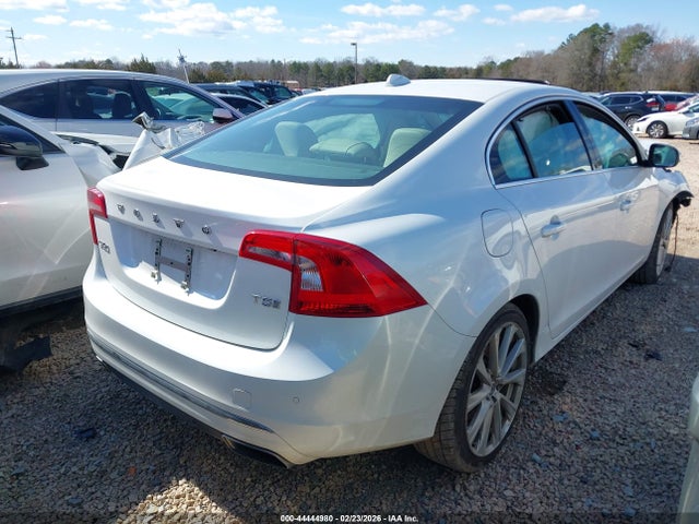 2017 VOLVO S60 INSCRIPTION LYV402HK9HB126567 Photo 3