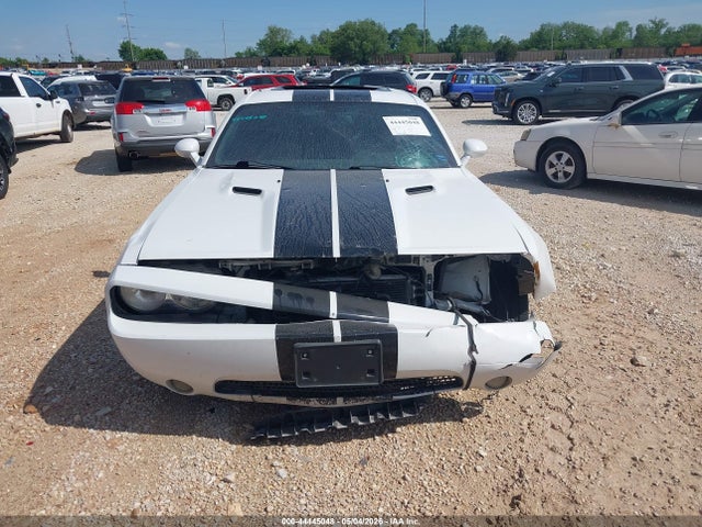 2C3CDYCJ8EH106949 Dodge Challenger Srt8