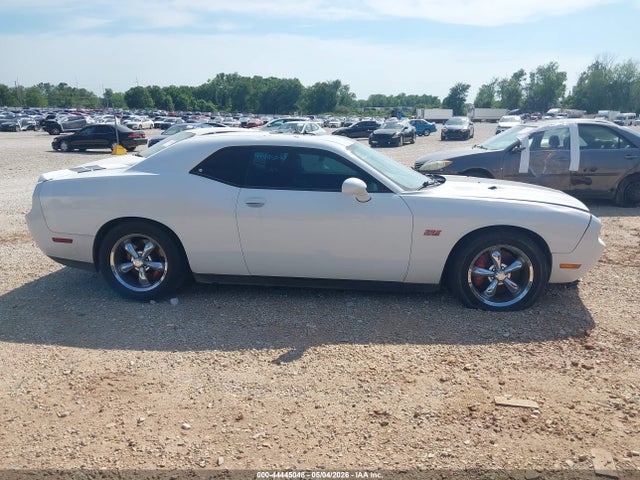 2C3CDYCJ8EH106949 Dodge Challenger Srt8