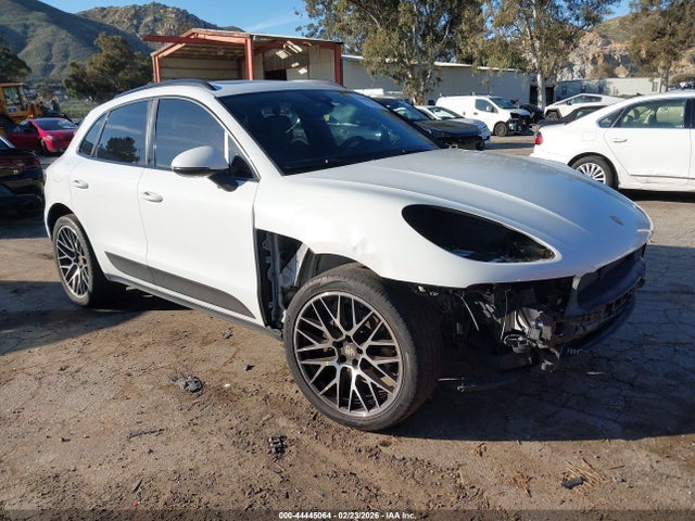 2019 PORSCHE MACAN WP1AA2A55KLB00229