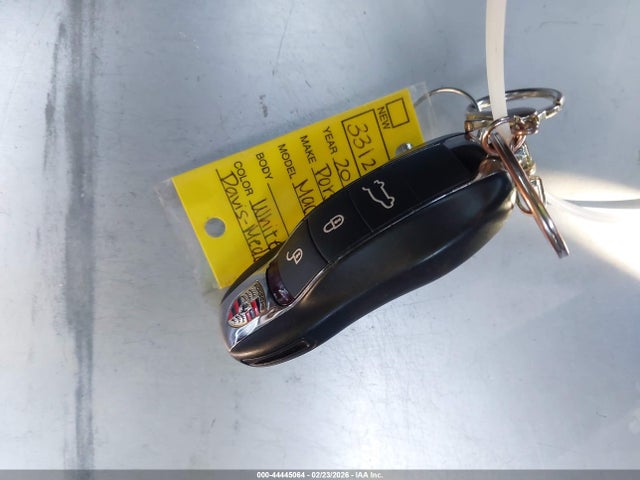 2019 PORSCHE MACAN WP1AA2A55KLB00229 Photo 10