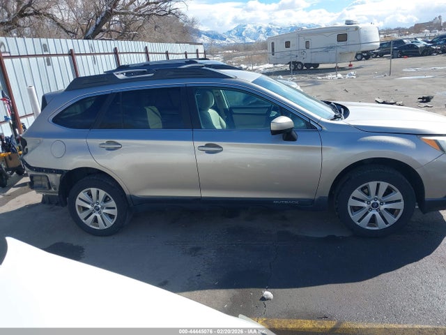 Subaru Outback 2.5i Premium 2015 4S4BSACC6F3348290 Image 14