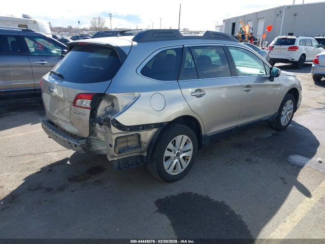 Subaru Outback 2.5i Premium 2015 4S4BSACC6F3348290 Image 4