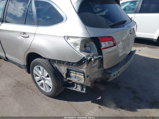 Subaru Outback 2.5i Premium 2015 4S4BSACC6F3348290 Image 6