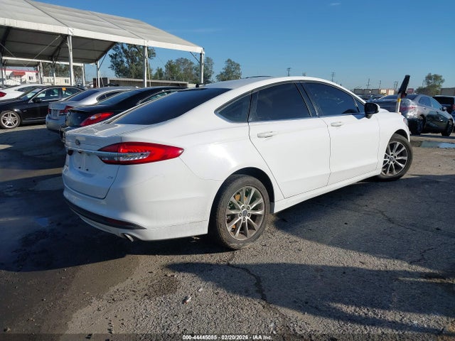 Ford FUSION SE 2017 3FA6P0H72HR143962 Image 4