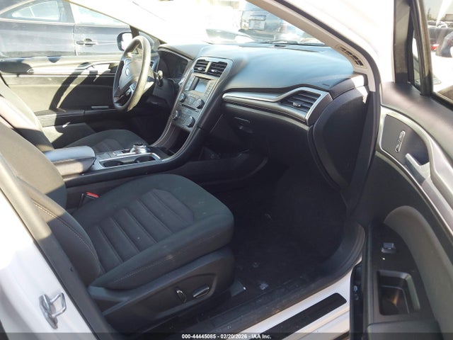 Ford FUSION SE 2017 3FA6P0H72HR143962 Image 5