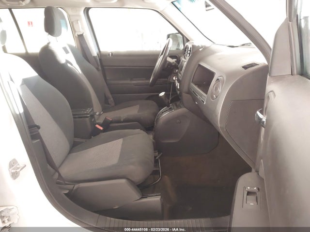 Aukcja sprzedaży 2016 Jeep Patriot Latitude, vin: 1C4NJPFBXGD609555, numer aukcji: 44445108