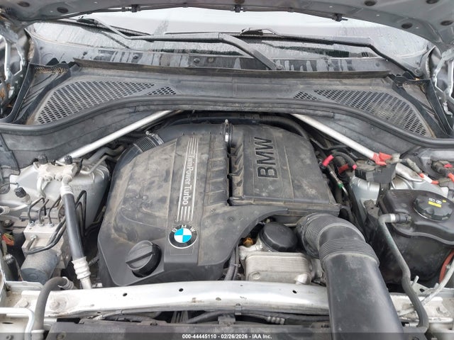 44445110 :رقم المزاد ، 5UXKR0C59F0P05974 vin ، 2015 Bmw X5 Xdrive35i مزاد بيع