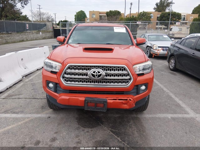 3TMDZ5BN0HM020318 Toyota Tacoma Trd Sport