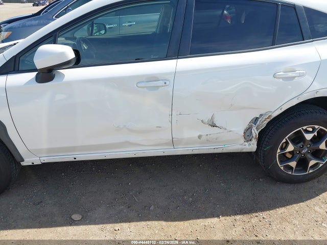 Subaru Crosstrek 2.0i Premium 2019 JF2GTAEC5KH227706 Image 6