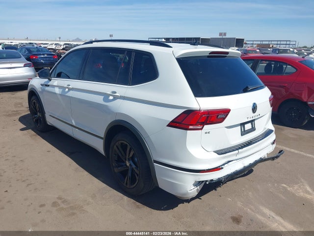 3VVCB7AX9PM109125 Volkswagen Tiguan 2.0t Se R-line Black
