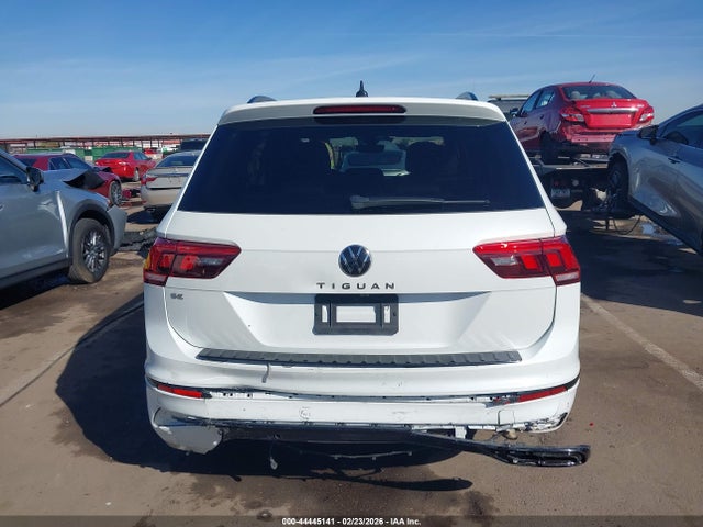 3VVCB7AX9PM109125 Volkswagen Tiguan 2.0t Se R-line Black