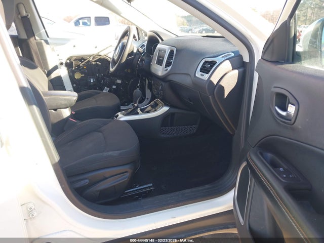Продажа на аукционе авто 2019 Jeep Compass Upland Edition 4x4, vin: 3C4NJDAB3KT846395, номер лота: 44445148