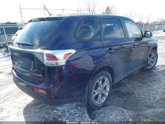 2014 MITSUBISHI OUTLANDER JA4AZ3A36EZ000943 Photo 3