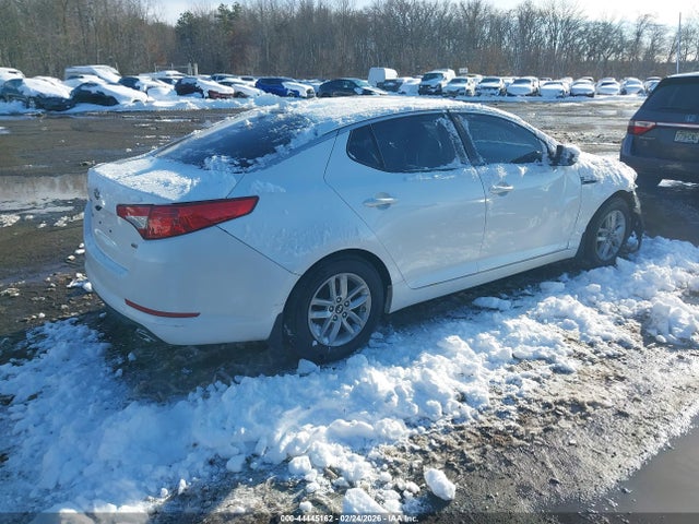 2011 KIA OPTIMA KNAGM4A71B5147601 Photo 3