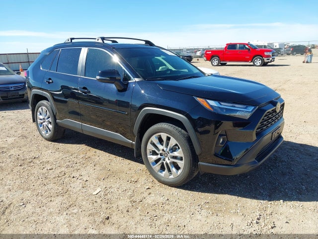 Toyota Rav4 Xle Premium 2025 2T3C1RFV8SW377143 main image