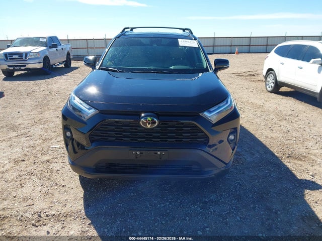 2T3C1RFV8SW377143 Toyota Rav4 Xle Premium