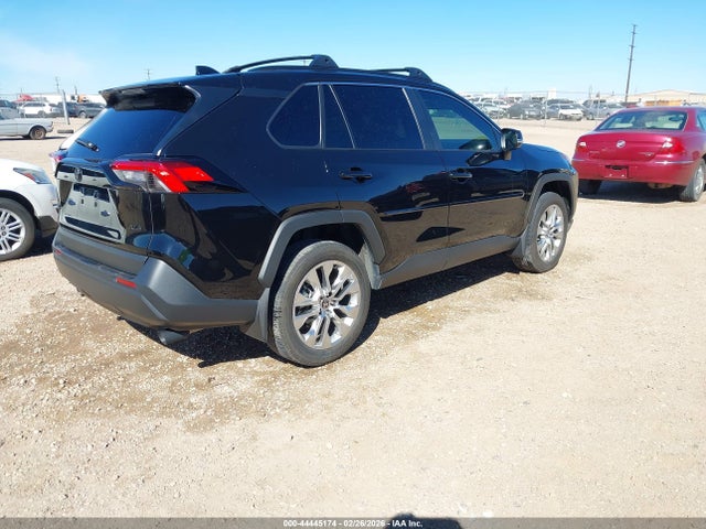 2T3C1RFV8SW377143 Toyota Rav4 Xle Premium