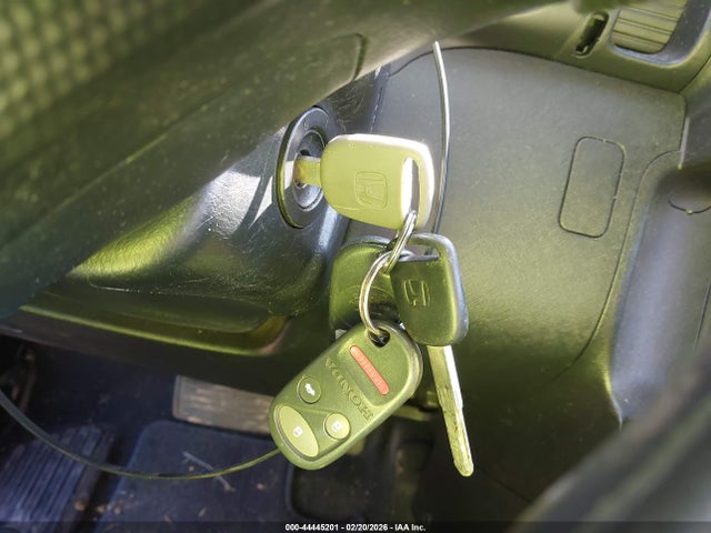 2002 HONDA CR-V JHLRD78852C073643 Photo 10