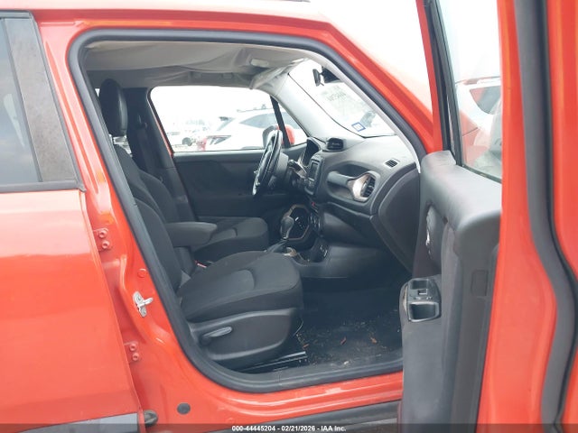 44445204 :رقم المزاد ، ZACCJABT9FPB40722 vin ، 2015 Jeep Renegade Latitude مزاد بيع