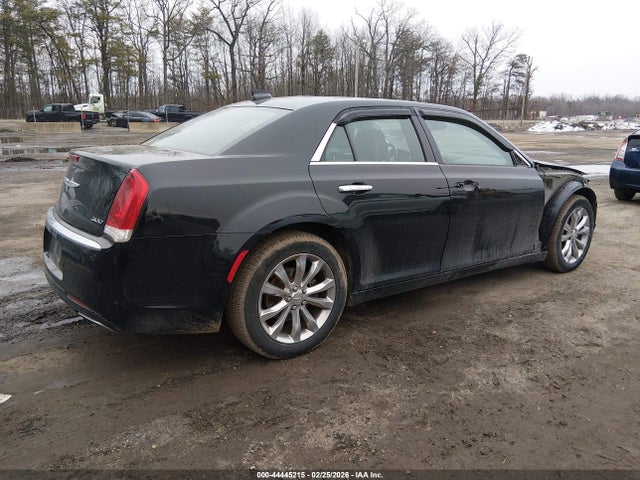 44445215 :رقم المزاد ، 2C3CCAKG9JH268180 vin ، 2018 Chrysler 300 Limited Awd مزاد بيع