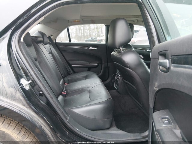 44445215 :رقم المزاد ، 2C3CCAKG9JH268180 vin ، 2018 Chrysler 300 Limited Awd مزاد بيع
