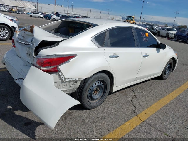Aukcja sprzedaży 2015 Nissan Altima 2.5/2.5 S/2.5 Sl/2.5 Sv, vin: 1N4AL3AP9FC212000, numer aukcji: 44445231