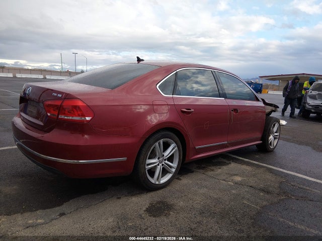 1VWBT7A34FC039860 Volkswagen Passat 1.8t Se