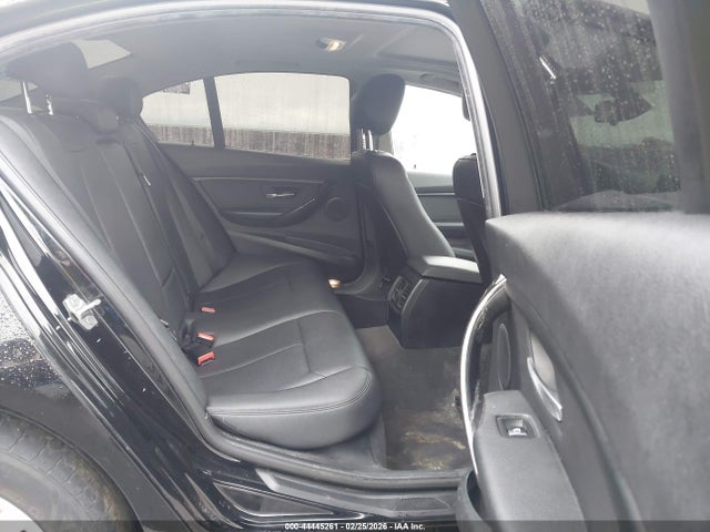 2016 BMW 320I WBA8A9C57GK618715 Photo 7