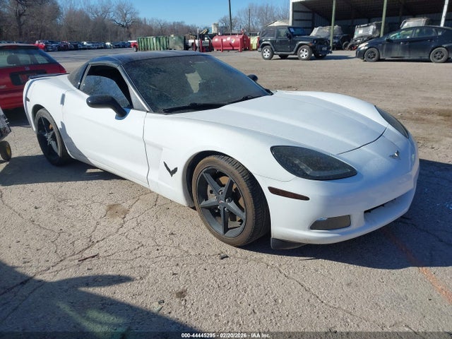 2011 CHEVROLET CORVETTE 1G1YE2DW2B5102820