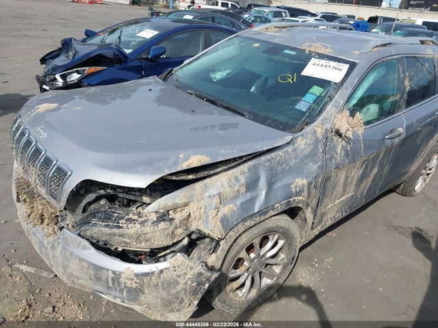 1C4PJLCB4KD171209 Jeep Cherokee Latitude Fwd