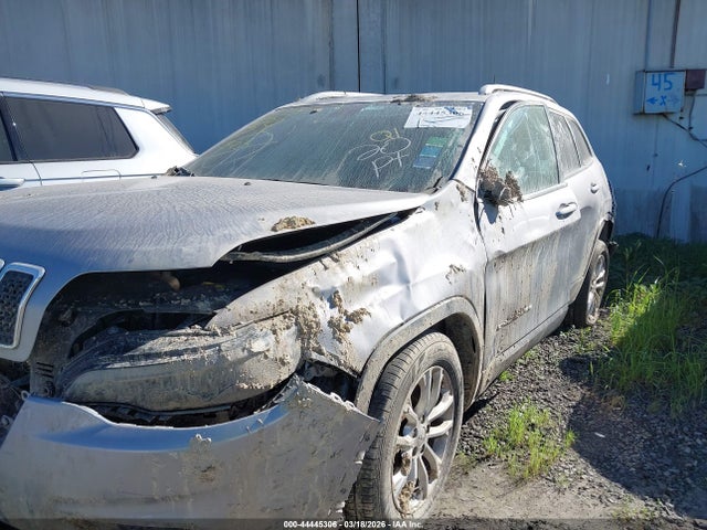 1C4PJLCB4KD171209 Jeep Cherokee Latitude Fwd