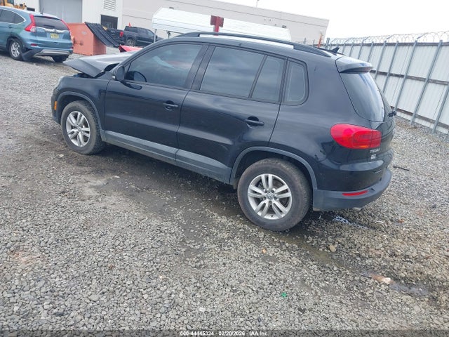 Продаж на аукціоні авто 2015 Volkswagen Tiguan S, vin: WVGAV7AX9FW614251, номер лоту: 44445334