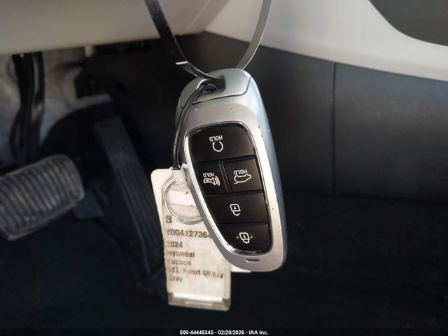 Продажа на аукционе авто 2024 Hyundai Tucson Sel, vin: 5NMJBCDE5RH395635, номер лота: 44445345