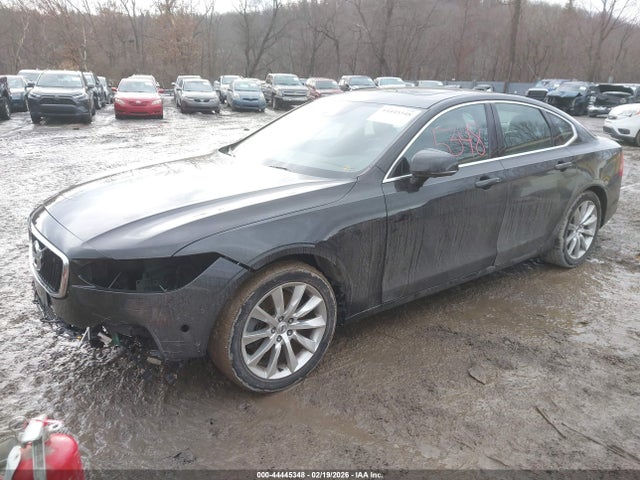 2017 VOLVO S90 YV1A22MK4H1003960 Photo 1