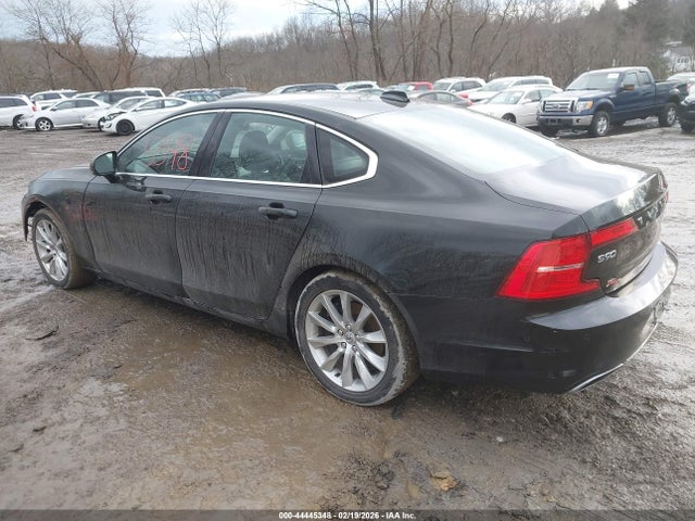 2017 VOLVO S90 YV1A22MK4H1003960 Photo 2