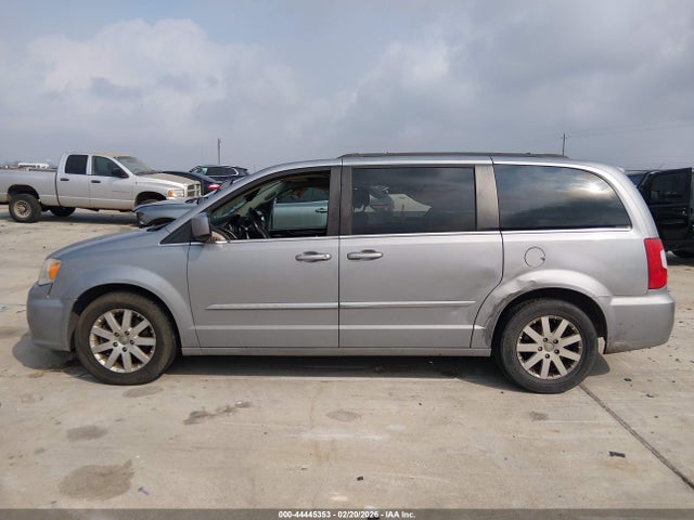 2C4RC1BG3FR538396 Chrysler Town &amp; Country Touring