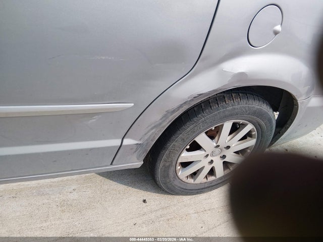 2015 CHRYSLER TOWN & COUNTRY 2C4RC1BG3FR538396 Photo 5