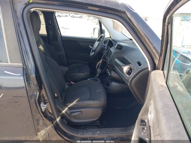 Продаж на аукціоні авто 2017 Jeep Renegade Sport Fwd, vin: ZACCJAAB8HPF83701, номер лоту: 44445355