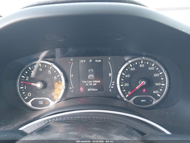 Продаж на аукціоні авто 2017 Jeep Renegade Sport Fwd, vin: ZACCJAAB8HPF83701, номер лоту: 44445355