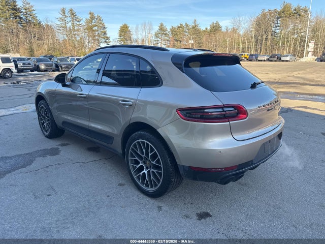 2015 PORSCHE MACAN WP1AB2A54FLB56620 Photo 2