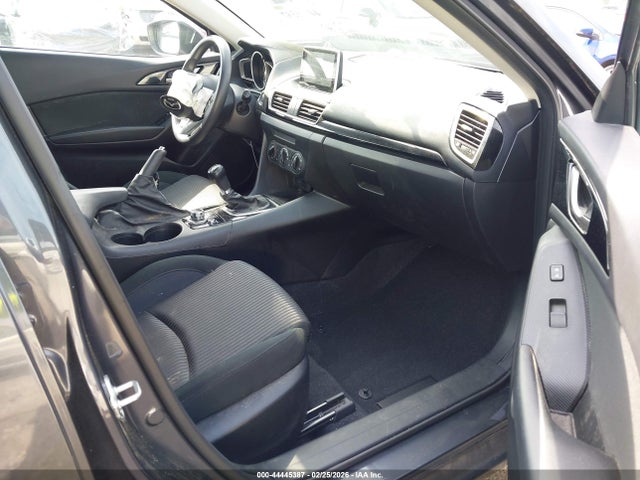 Aukcja sprzedaży 2016 Mazda Mazda3 I Sport, vin: JM1BM1U72G1340121, numer aukcji: 44445387