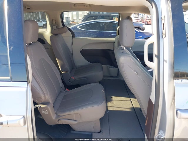 Aukcja sprzedaży 2017 Chrysler Pacifica Touring, vin: 2C4RC1DG4HR770599, numer aukcji: 44445394