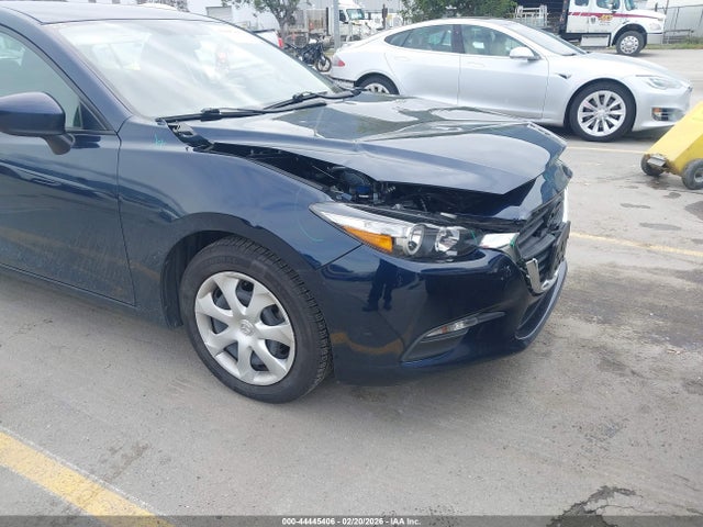 3MZBN1U74HM136211 Mazda Mazda3 Sport
